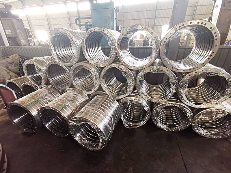 成品法（fǎ）蘭車間一角