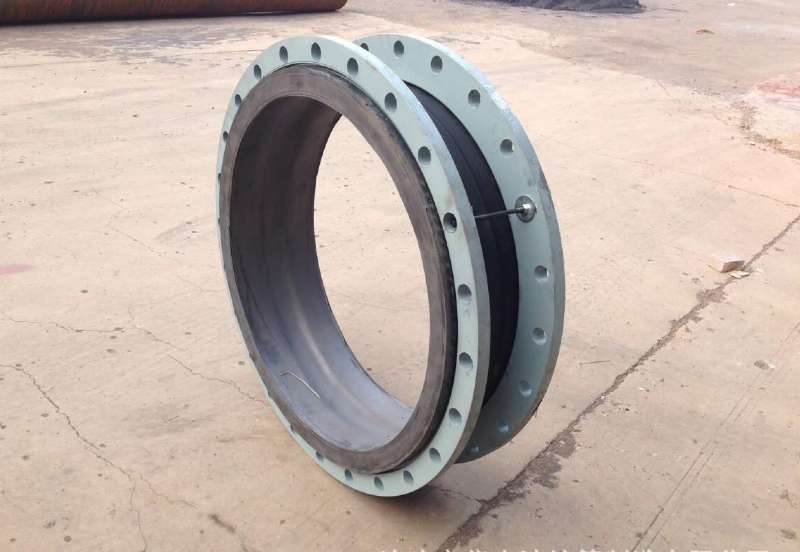 大（dà）口徑橡膠軟接（jiē）頭